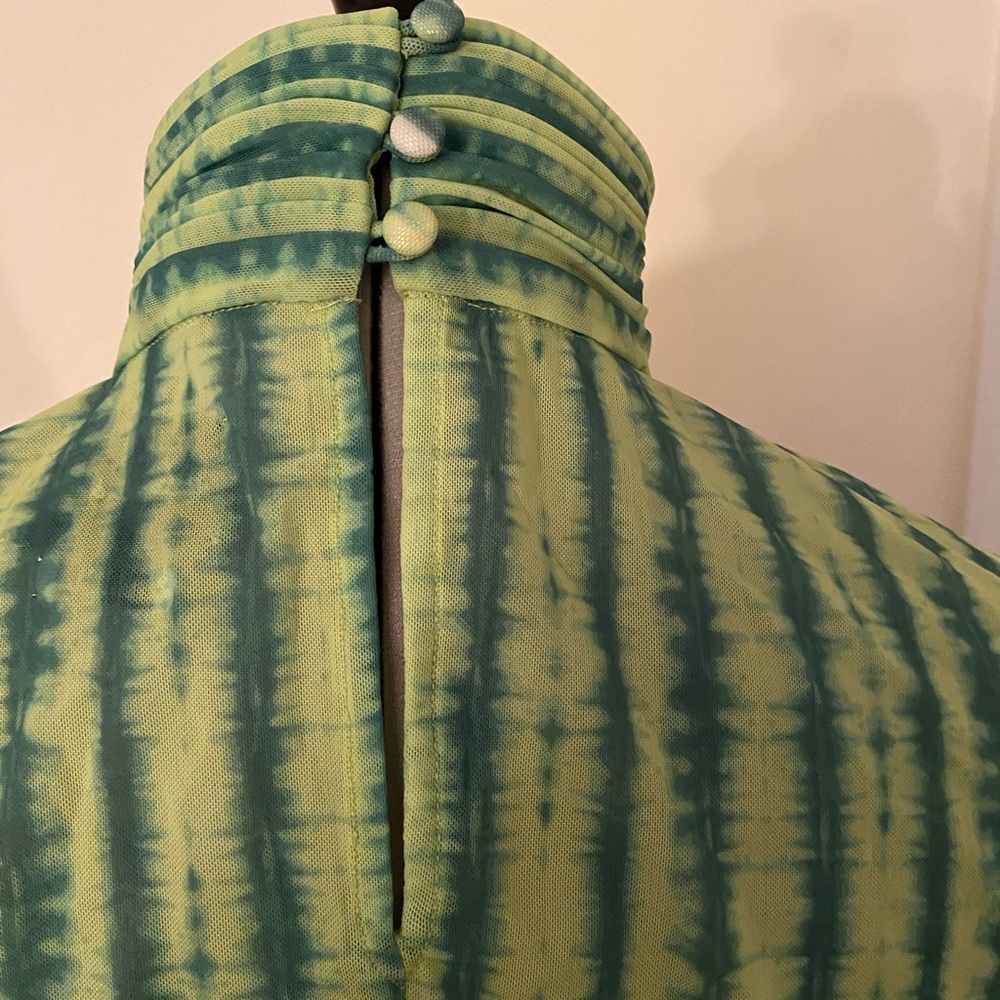 NWOT Valencia & Vine Tye Dye Blouse - Picture 5 of 8